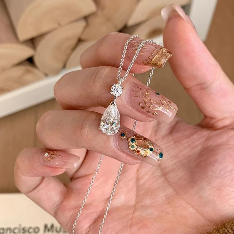 Special-interest Design New Bright Flowers Wheat Necklace